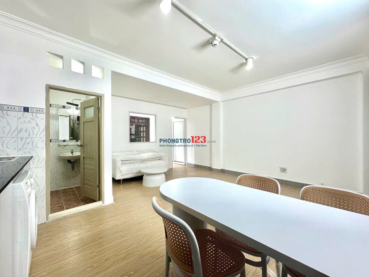 Cho Thuê Căn Hộ 1 Phòng Ngủ Ban Công 50m2 Ngay Ngã Tư Bảy Hiền Giá Hạt Dẻ