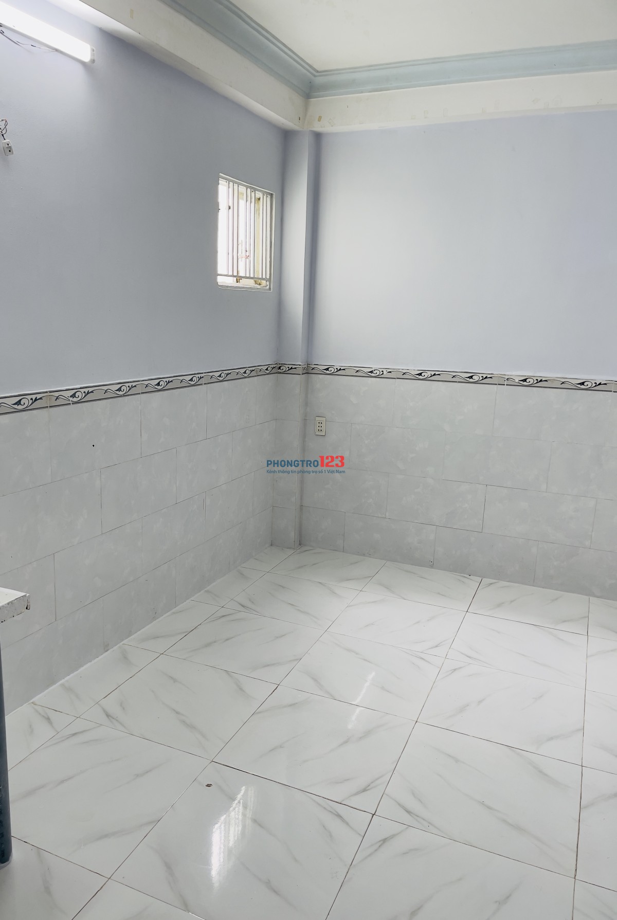 Nhà mới cho thuê phòng, gần sân banh cây sộp, Nguyễn Văn Quá - CViên PMQTrung