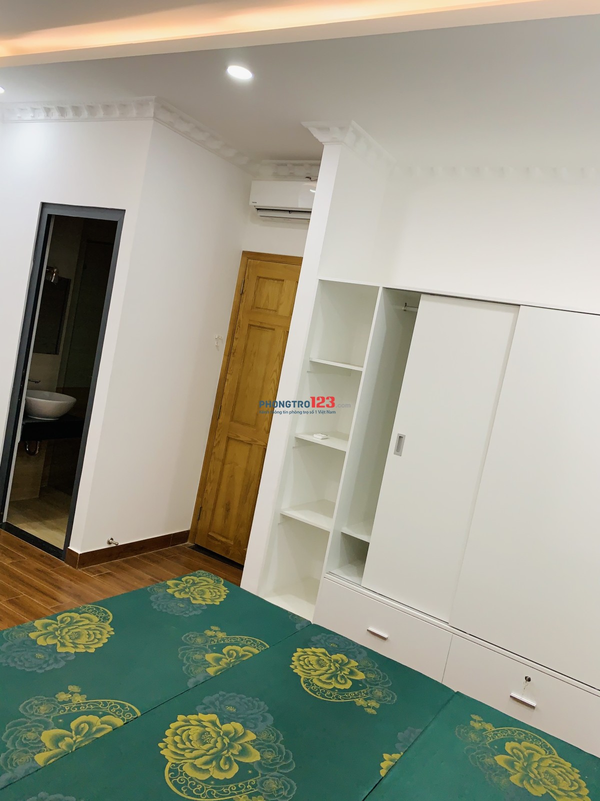 phòng cao cấp, gần sân bay, gần nhiều trường đại học,ngay trung tâm