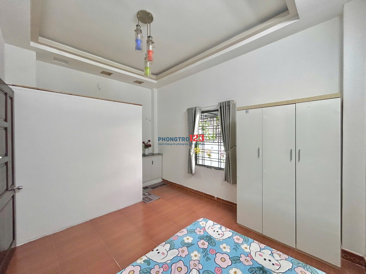 TRỐNG STUDIO ĐẦY ĐỦ TIỆN NGHI CÓ NƯỚC NÓNG LẠNH Ở HUỲNH VĂN NGHỆ GẦN CHỢ PHẠM VĂN BẠCH TÂN BÌNH