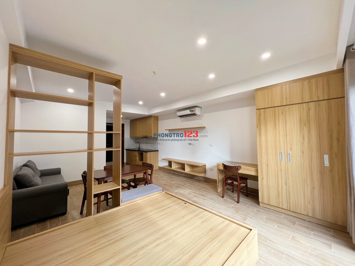 CHÍNH CHỦ CHO THUÊ CĂN STUDIO 40m2 CÓ BAN CÔNG KHU VỰC ĐỘI CẤN, BA ĐÌNH FULL ĐỒ OTO ĐỖ CỬA
