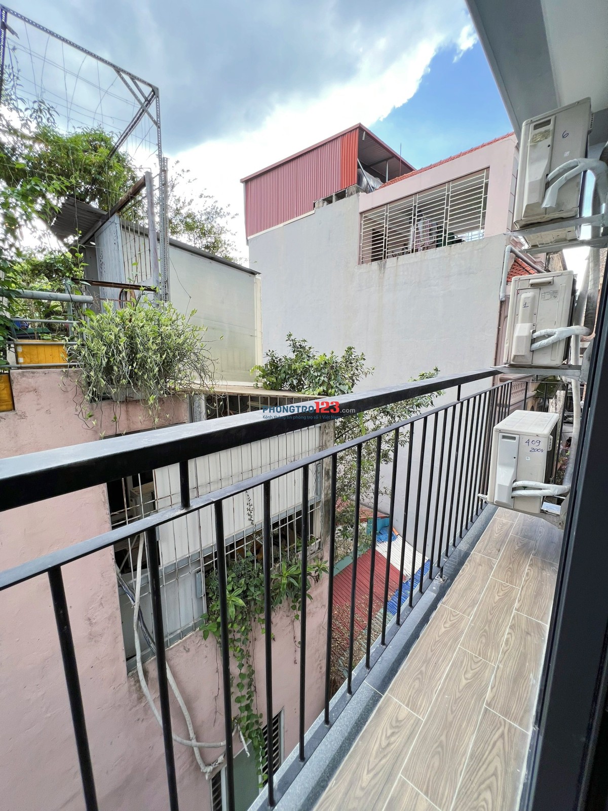 CHÍNH CHỦ CHO THUÊ CĂN STUDIO 40m2 CÓ BAN CÔNG KHU VỰC ĐỘI CẤN, BA ĐÌNH FULL ĐỒ OTO ĐỖ CỬA