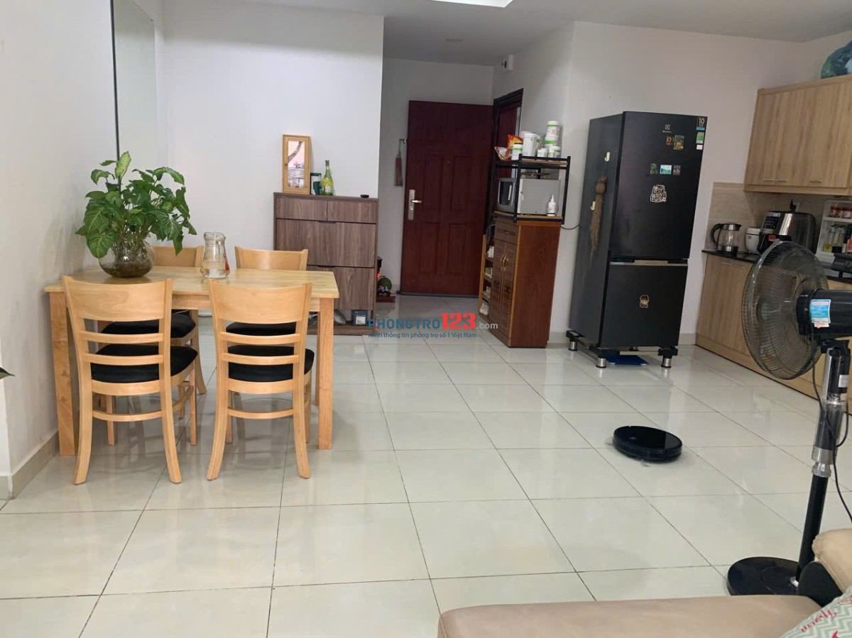 Cho thuê chung cư Khuông Việt cạnh Đầm Sen, căn góc 94m2 3PN