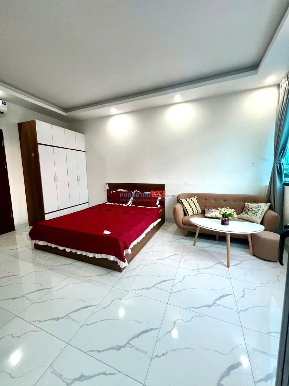 Một slot cuối cùng ngõ 82 Yên Lãng phòng studio 27m2 Full nội thất , máy giặt riêng, điều hoà