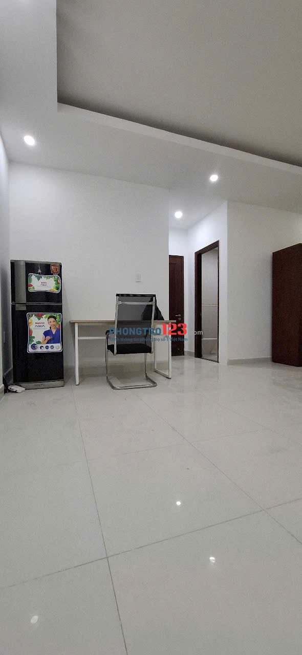 Cho thuê nhanh phòng rẻ nhất khu cửa sổ thoáng ngay Phú Mỹ Hưng, Sky Garden chỉ từ 4.5tr