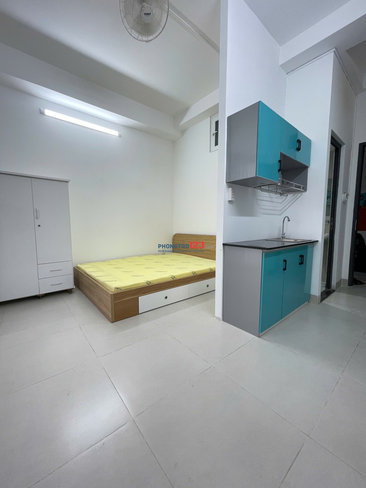 PHÒNG 30M² - FULL NỘI THẤT - NGAY ĐẠI HỌC VĂN LANG - CHỈ 5TR8
