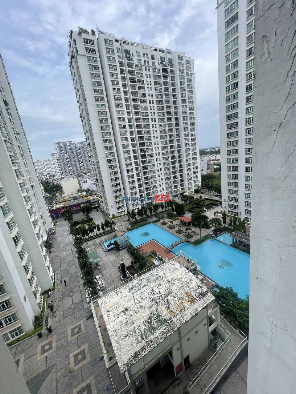 Cho thuê phòng full nội thất trong chung cư HAGL3 (gần ĐH RMIT, ĐH TĐT...)