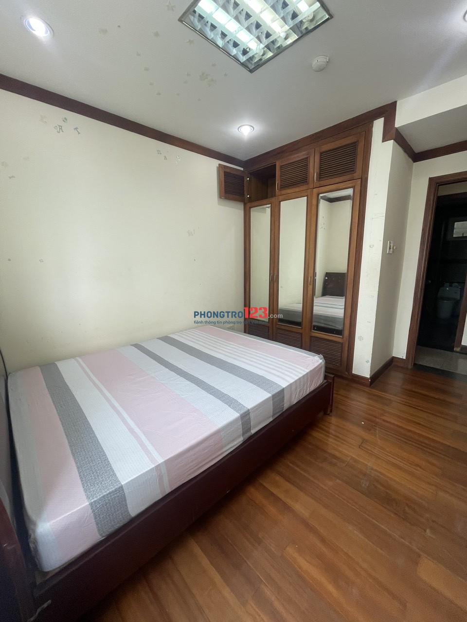 Cho thuê phòng full nội thất trong chung cư HAGL3 (gần ĐH RMIT, ĐH TĐT...)