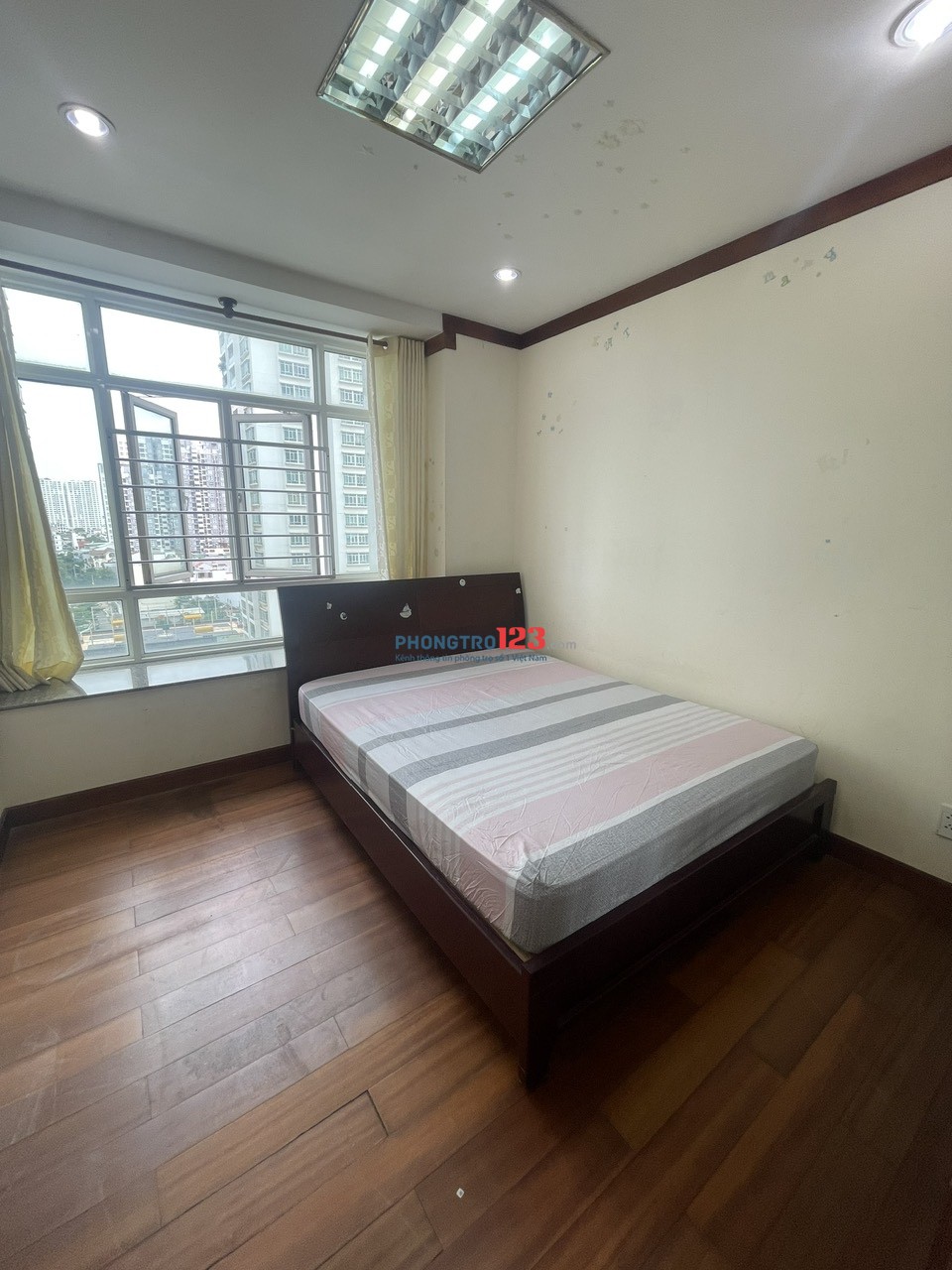 Cho thuê phòng full nội thất trong chung cư HAGL3 (gần ĐH RMIT, ĐH TĐT...)