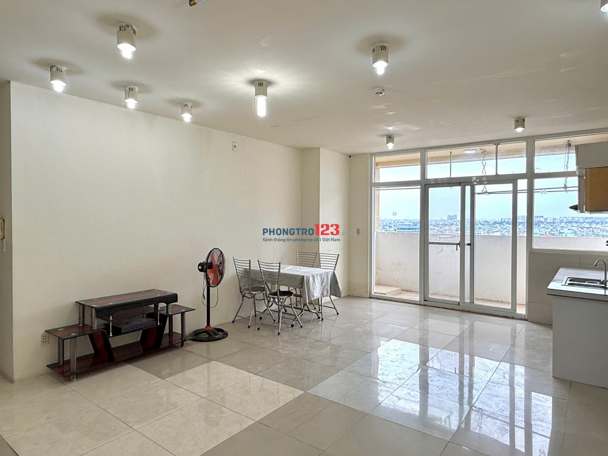 Căn góc 83m2 Hoàng Kim Thế Gia 7.5tr/tháng ban công thoáng mát, an ninh
