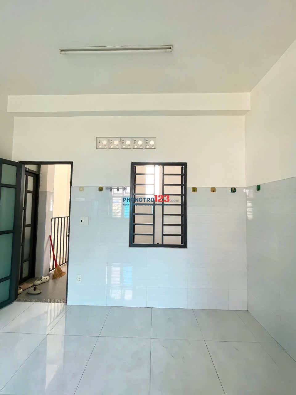 NEW PHÒNG ĐẸP, SẠCH SẼ, CỬA SÔ, NGAY VINCOM QUANG TRUNG - GÒ VẤP