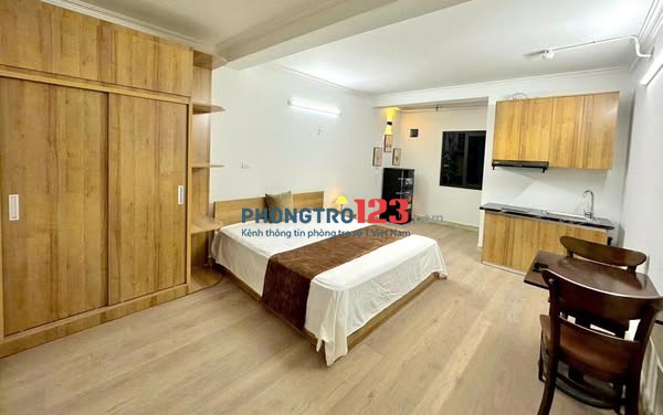 Cho thuê phòng 30m2 có cửa sổ Full NT - Máy hút mùi ngay Đặng Thùy Trâm gần Đh Văn Lang cơ sở 2, 3