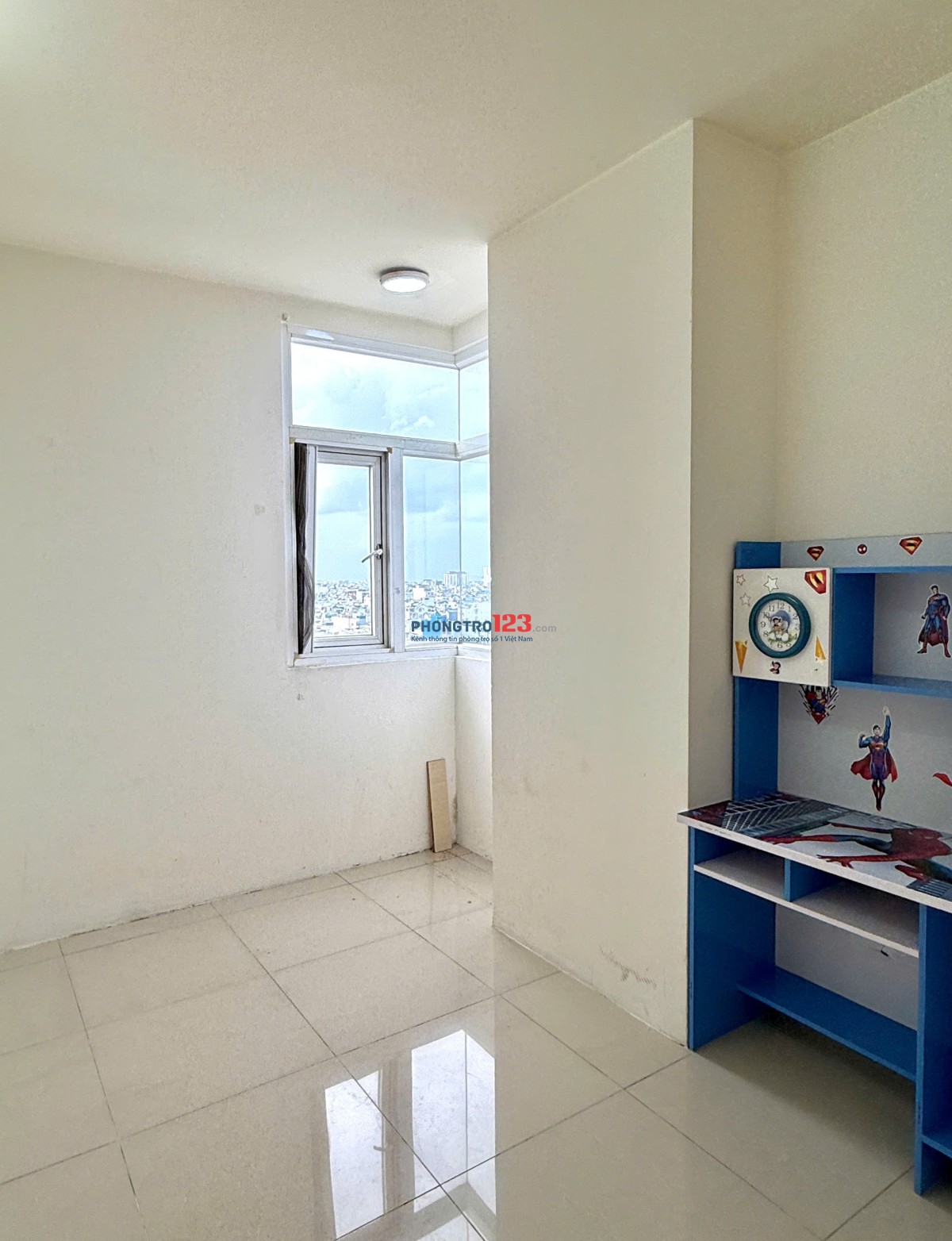 Căn góc 83m2 Hoàng Kim Thế Gia 7.5tr/tháng ban công thoáng mát, an ninh