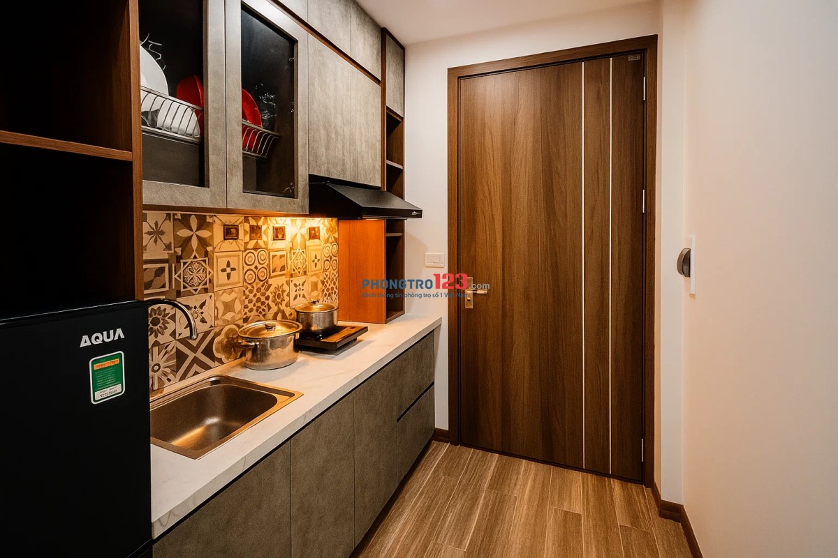 Cho thuê phòng trọ cao cấp 30m², Gần Đại học Bách Khoa, Kinh Tế, Xây Dựng Giá 4,8 triệu/tháng