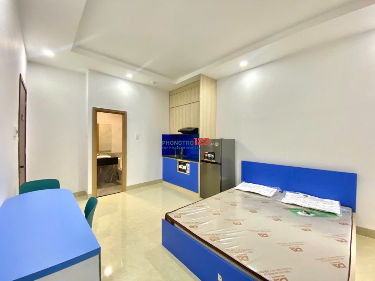 Cho thuê Phòng Full NT Mới 100% 30m2 Ban công Cửa sổ lớn Chu Văn An gần chợ Bà Chiểu có thang máy