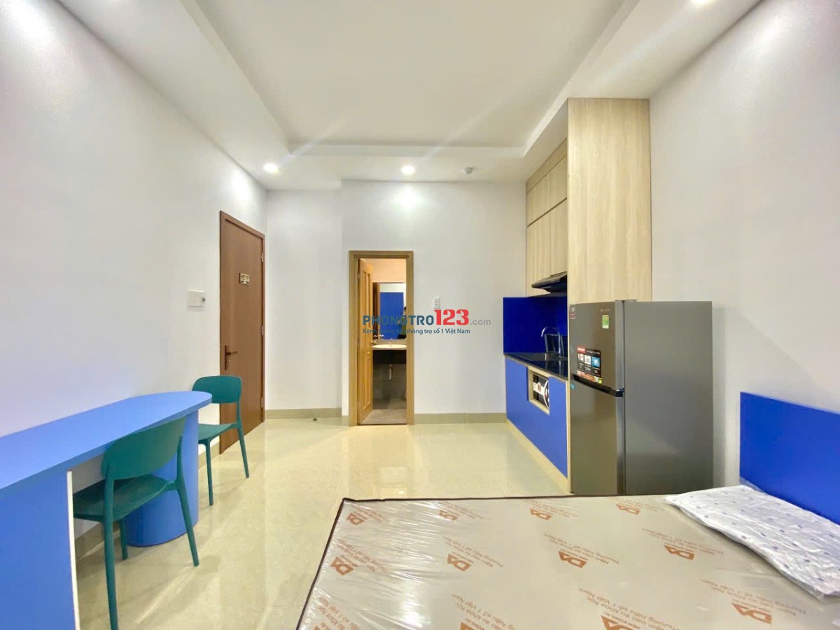 Cho thuê Phòng Full NT Mới 100% 30m2 Ban công Cửa sổ lớn Chu Văn An gần chợ Bà Chiểu có thang máy