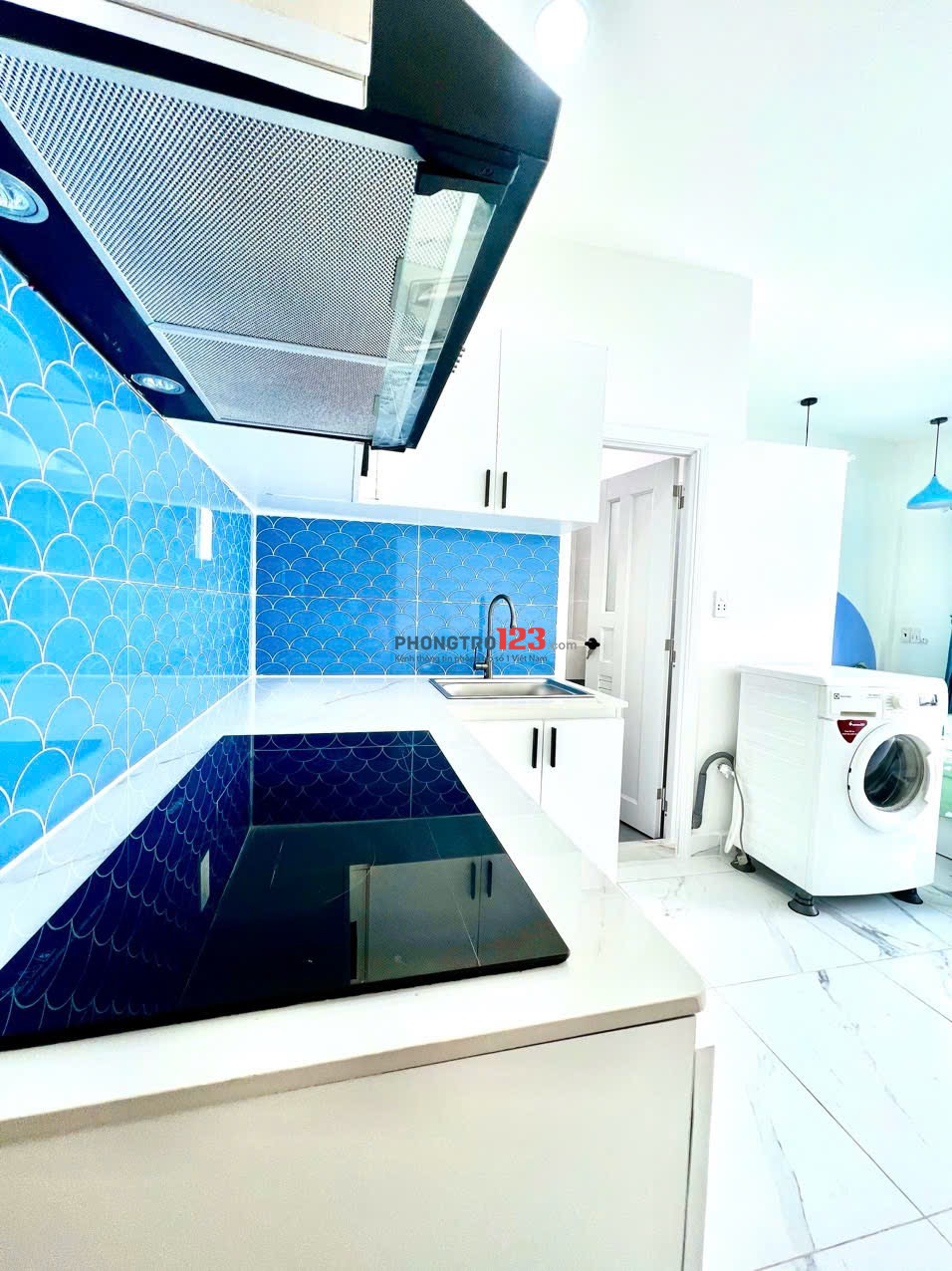 CHO THUÊ PHÒNG 35M2 FULL NỘI THẤT CÓ MÁY GIẶT RIÊNG CÓ BAN CÔNG GẦN ĐẠI HỌC VĂN LANG Ở NGUYỄN XÍ