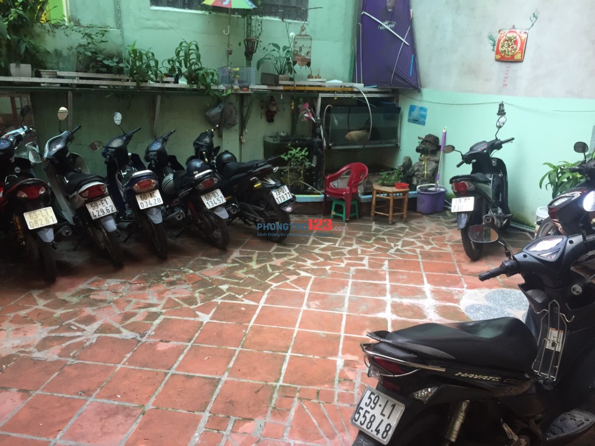 Phòng trọ 18m2 tiện nghi khu trung tâm Huỳnh Văn Bánh, Phú Nhuận
