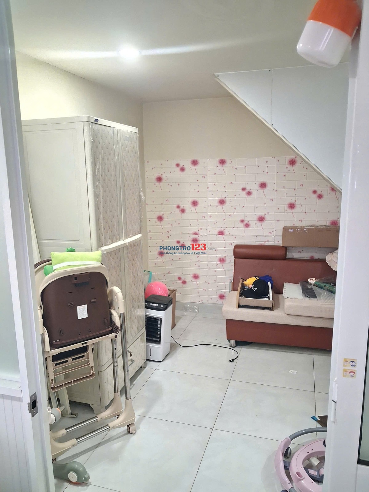 CHO THUÊ NHÀ NGUYÊN CĂN 3 PHÒNG 2 TOILET