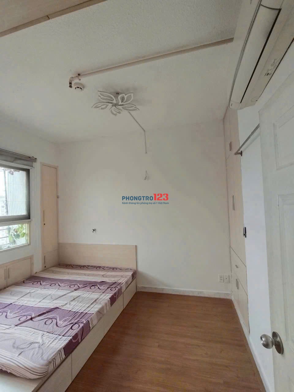 Chung cư 590 CMT8, P11, Q3: 1p ngủ, ban công, 50m2, 6tr5/tháng