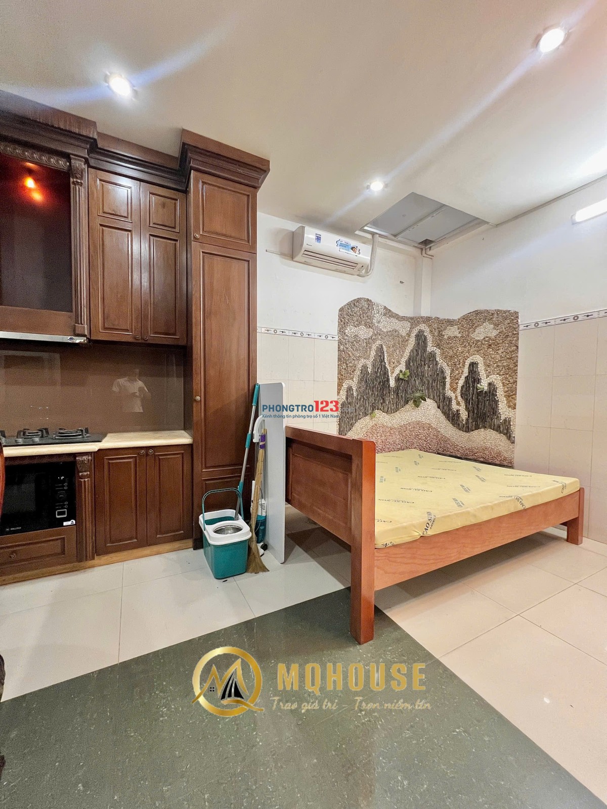 Khai Trương Căn Hộ_ Bếp Lớn, Nội Thất Gỗ Cao Cấp _ Võ Oanh Gần ĐH GTVT Và Ngoại Thương, Hutech