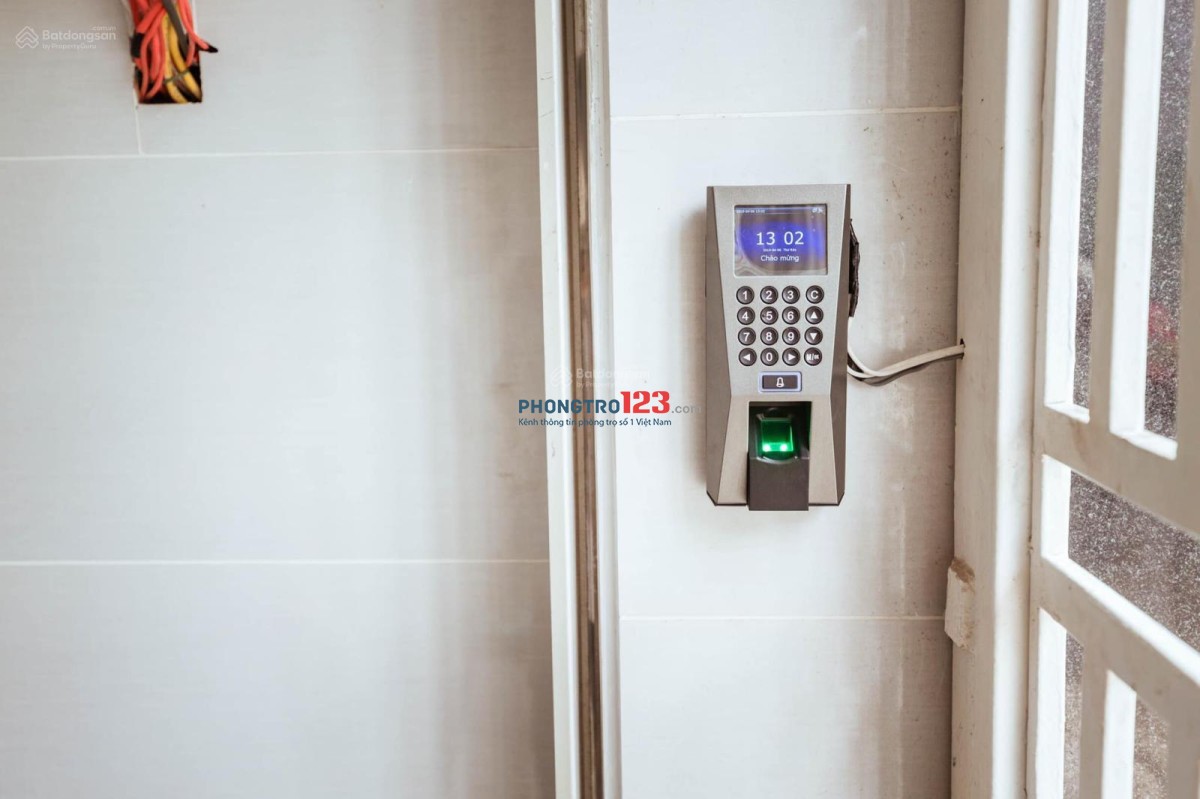 KTX cho 6 người FULL NỘI THẤT . CHỈ CẦN XÁCH VALI VÀO Ở CHỈ 1 TRIỆU 3