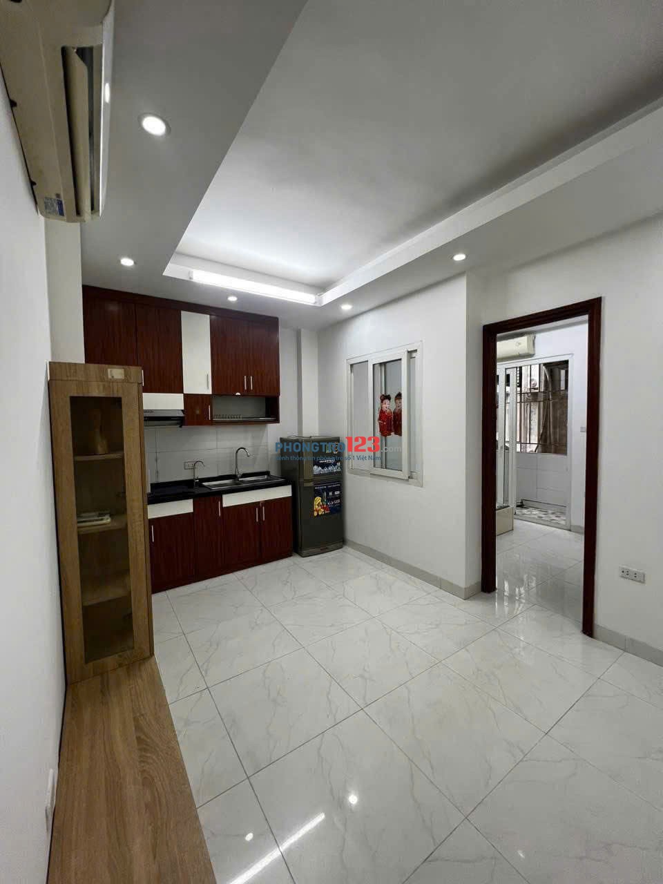 Chung cư 590 CMT8, P11, Q3: 1p ngủ, ban công, 50m2, 6tr5/tháng