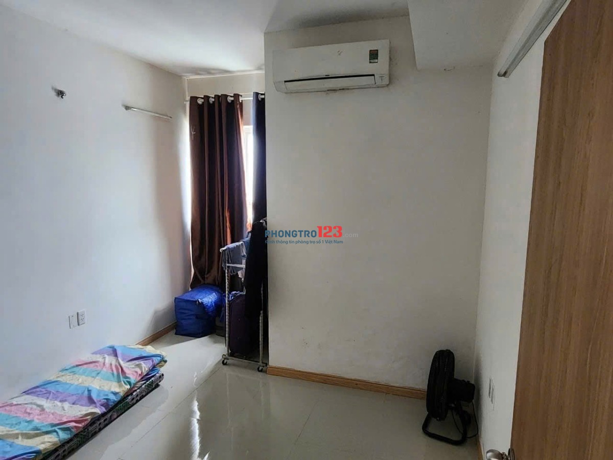 Chung cư Hoa Sen, Lạc Long Quân,Q11: 77m2, 2p ngủ, NT ,12tr/th