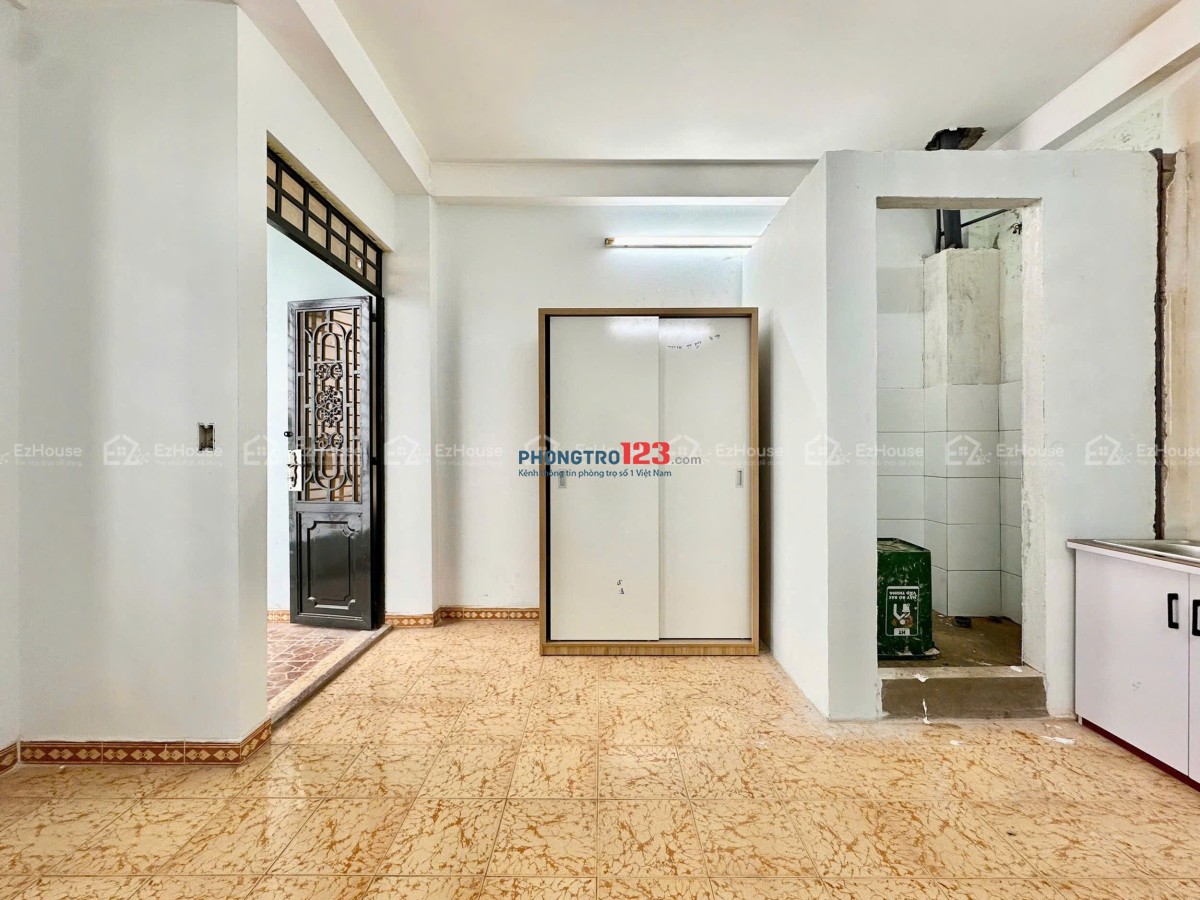 PHÒNG TRỌ GIÁ RẺ DÀNH CHO SV - PHÒNG RỘNG - CÓ CỬA SỔ LỚN - BAN CÔNG RỘNG