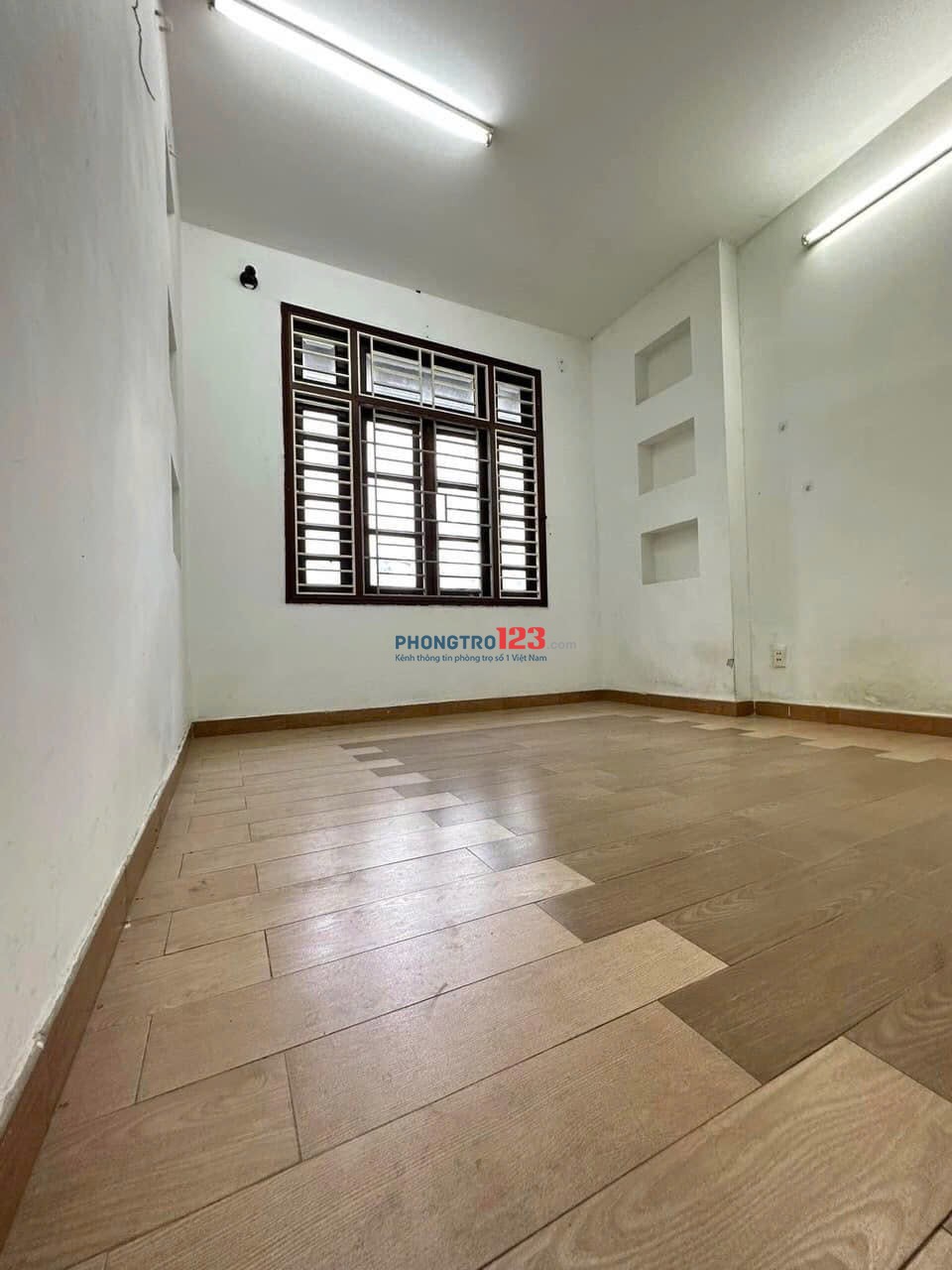 PHÒNG TRỌ GIÁ RẺ MỚI- RỘNG RÃI THOÁNG MÁT- CÓ CỬA SỔ LỚN