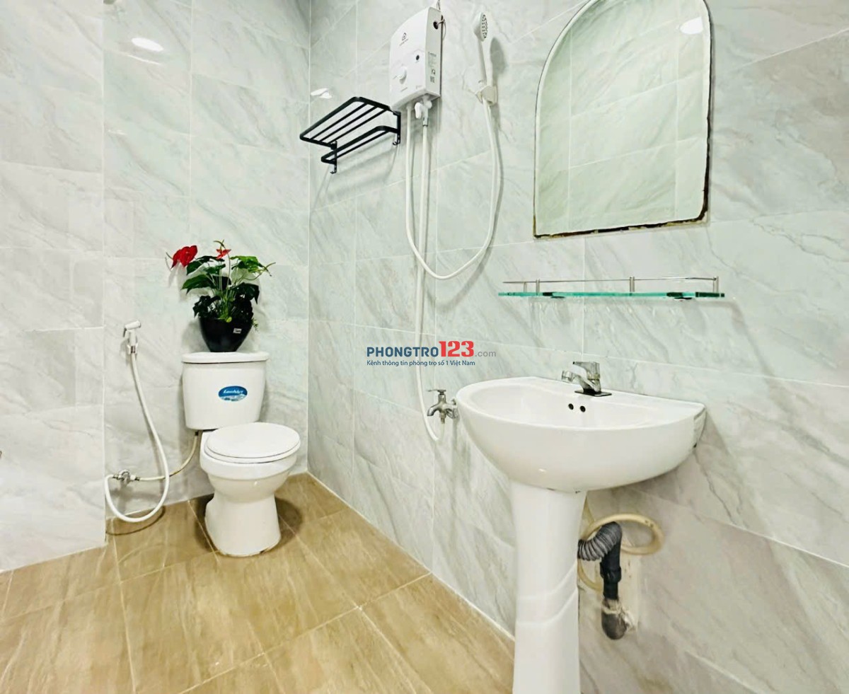 Siêu phẩm Duplex ngay Vanhanh Mall giá mềm dẻo cho sinh viên