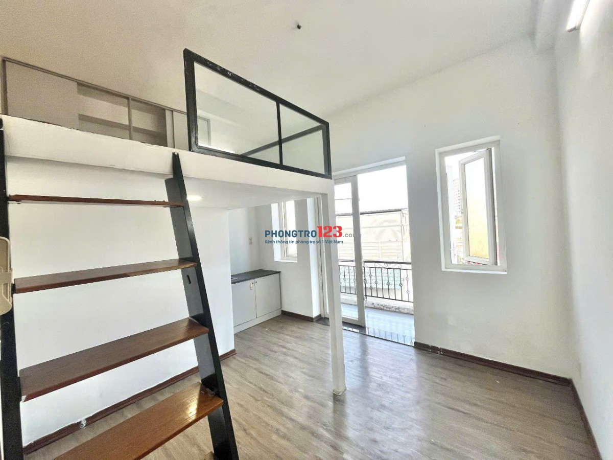 Chính chủ cho thuê phòng Duplex - Ban công tại Phú Nhuận