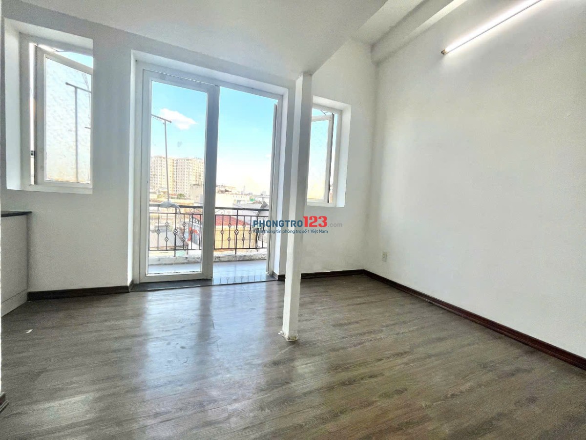 Chính chủ cho thuê phòng Duplex - Ban công tại Phú Nhuận