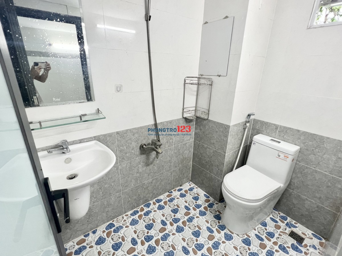 Phòng Đẹp Gần Trường GTVT, Tài Chính, Hutech, FPT, SPKT, Ngã Tư Thủ Đức