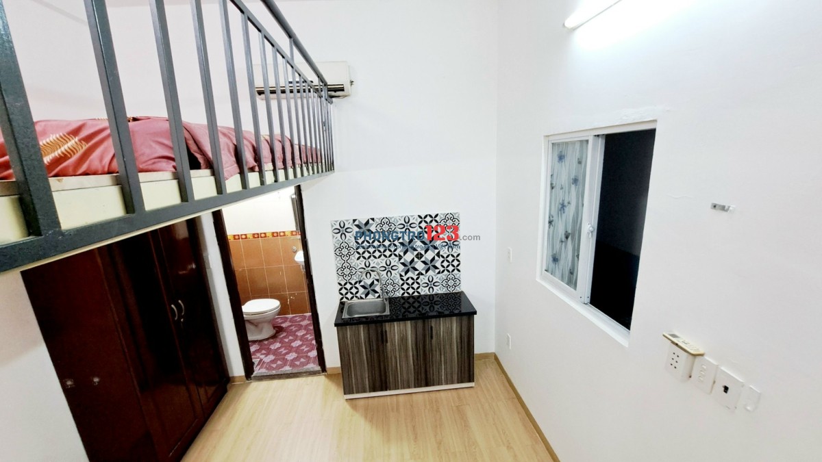 PHÒNG GÁC LỬNG - GẦN NGÃ TƯ THỦ ĐỨC - ĐH SPKT