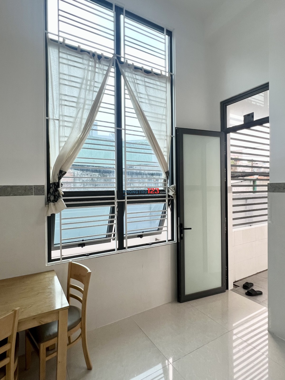 Phòng Đẹp Gần Trường GTVT, Tài Chính, Hutech, FPT, SPKT, Ngã Tư Thủ Đức