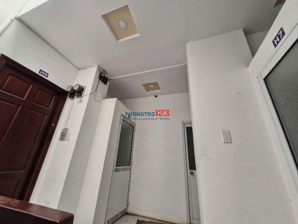 Phòng Trọ gần ĐH FPT_UFM Hẻm 21 Trường Lưu Quận 9 28m2 Chỉ 2.5 Triệu