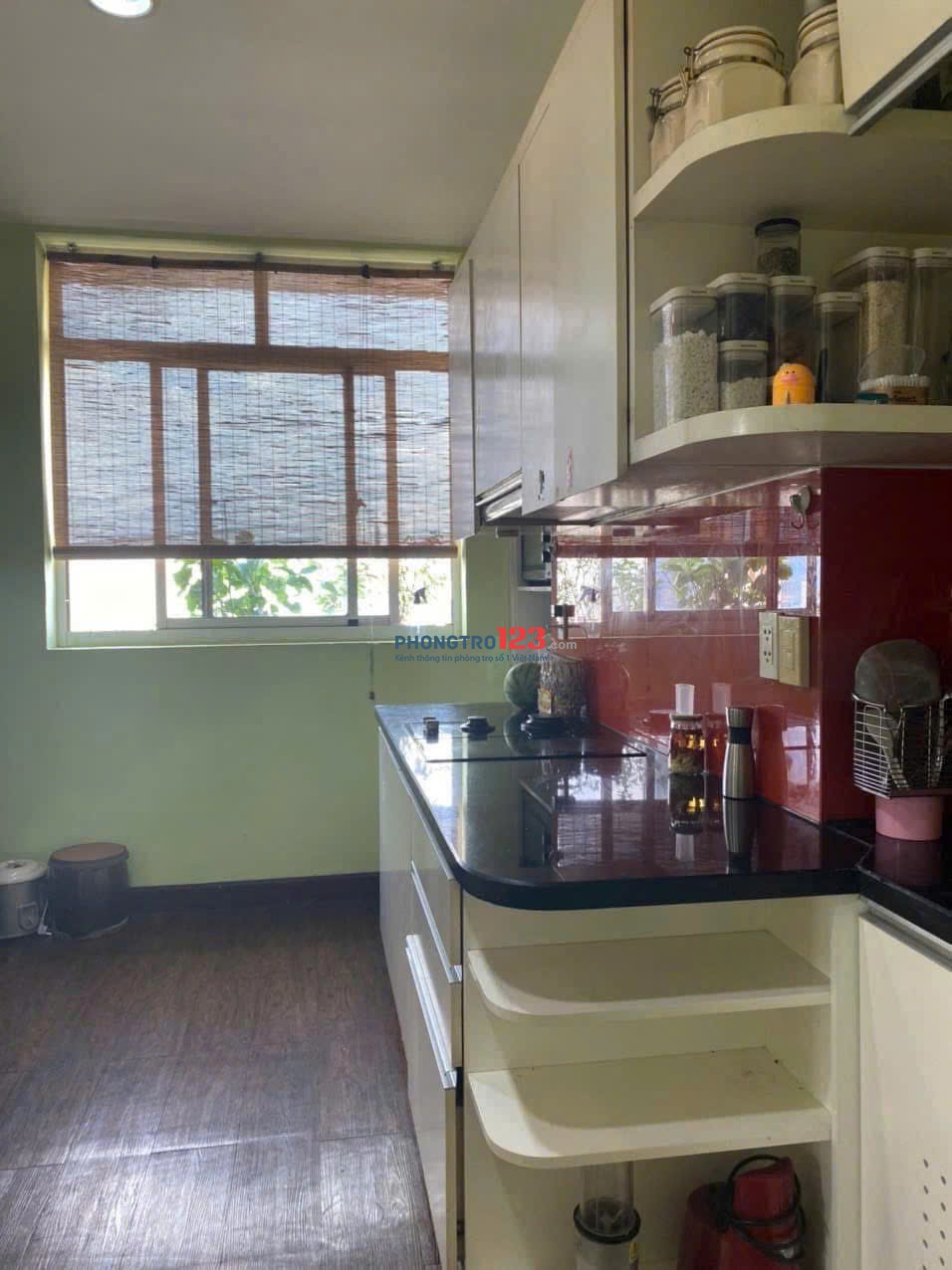 Chung cư Hoa Sứ, P7, Phú Nhuận, 50m2, 1 Phòng ngủ, 8tr/tháng.