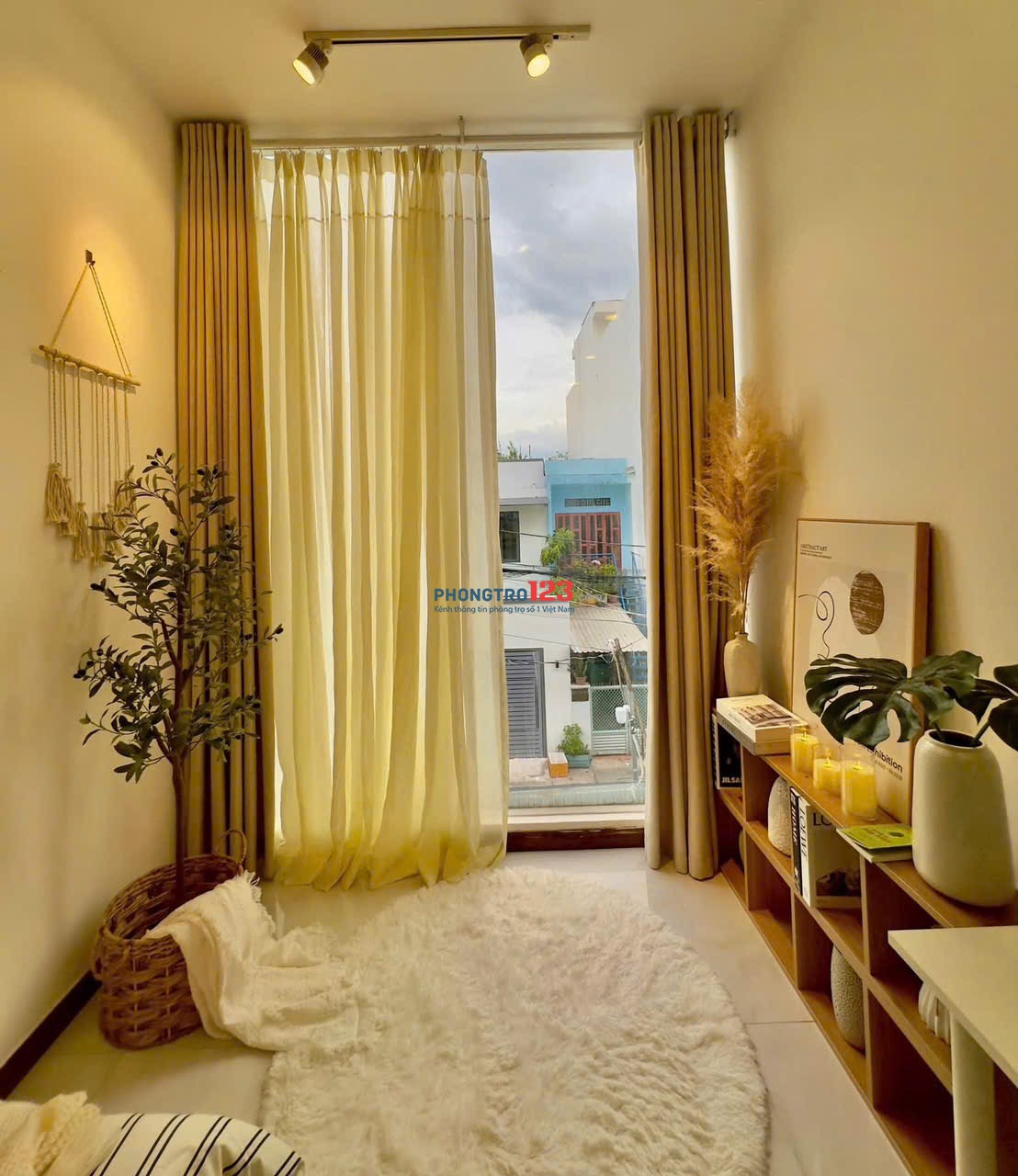 Cho thuê căn hộ 30m2 Nguyễn văn thương Bình thạnh. Full nội thất , cửa sổ lớn đón nắng