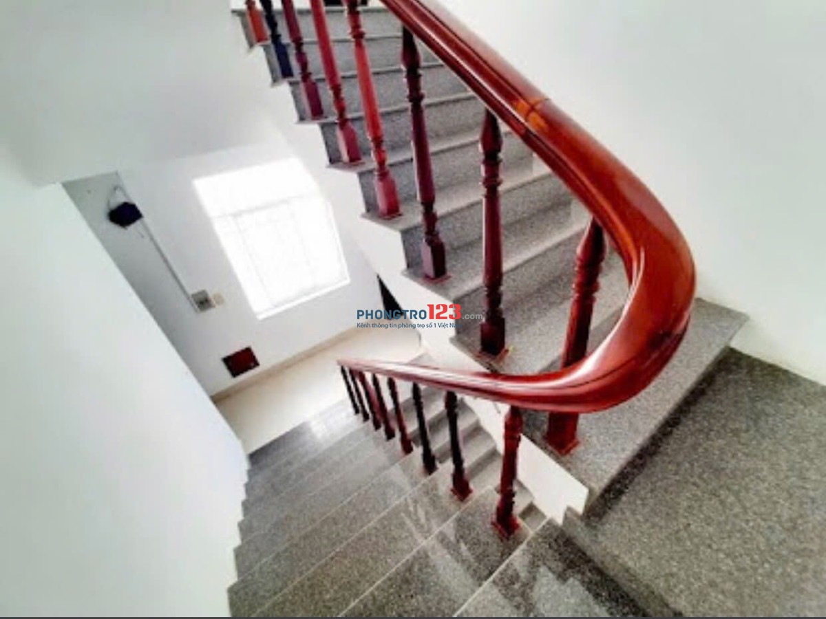 Cho thuê phòng ở tháng giá rẻ, sạch sẽ, mát mẻ, đầy đủ nội thất