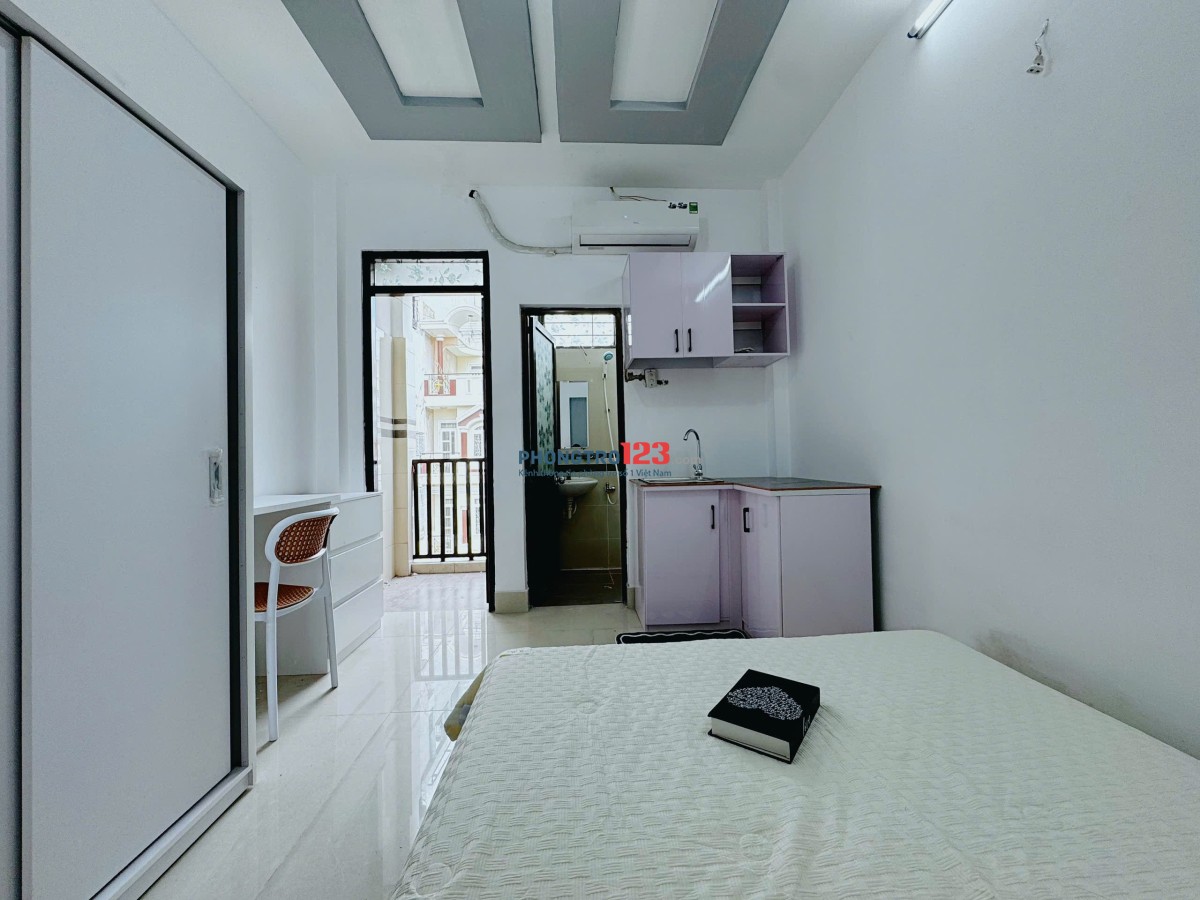 Phòng mới 30m2 ban công thoáng full nội thất ngay Nguyễn Văn Đậu, Bình Thạnh