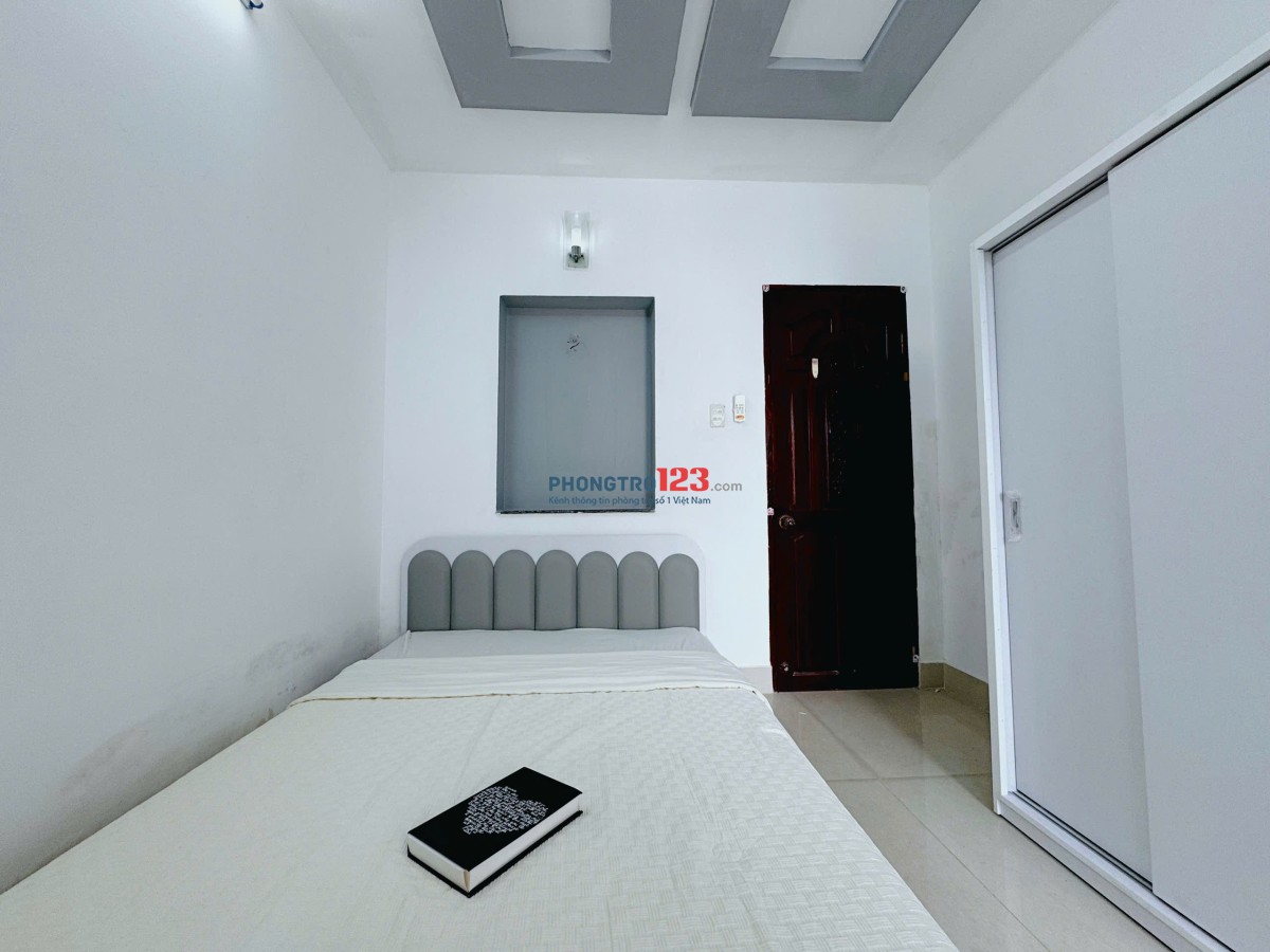 Phòng mới 30m2 ban công thoáng full nội thất ngay Nguyễn Văn Đậu, Bình Thạnh