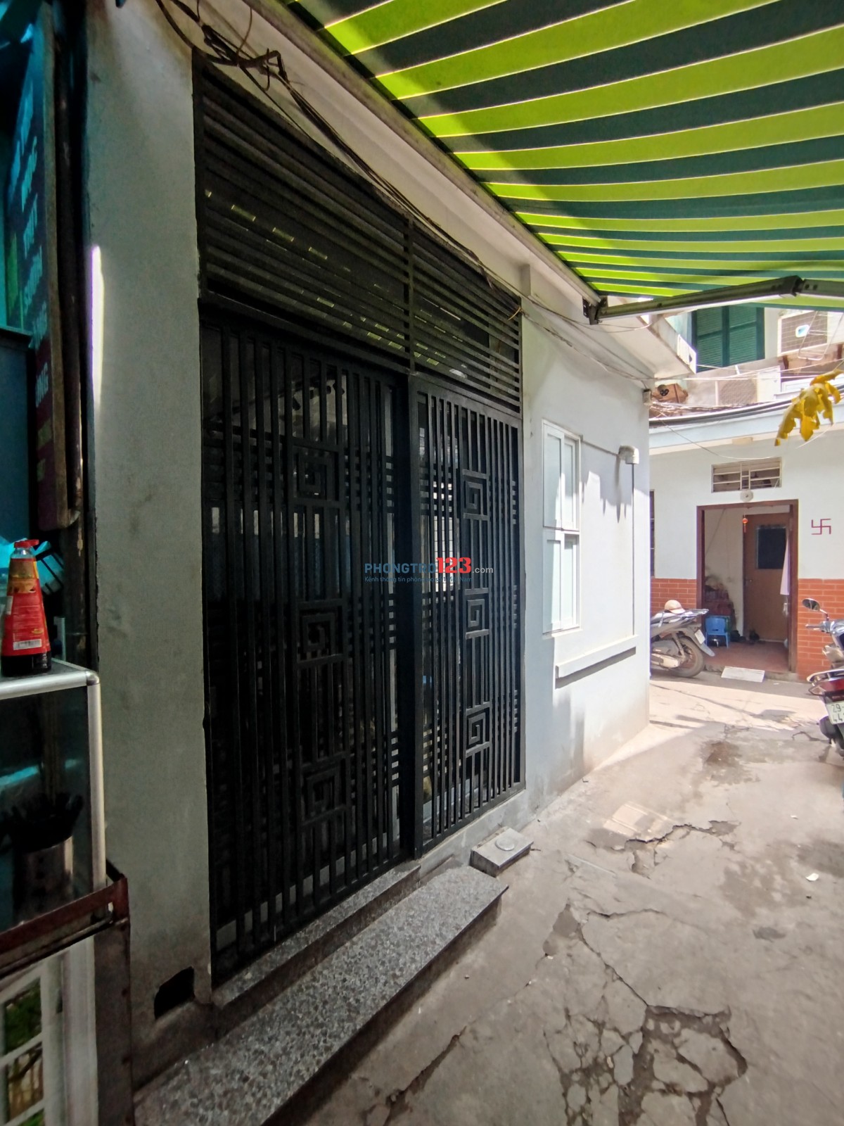 Cho thuê nhà 3 tầng, 25m2, ngõ 1B Hai Bà Trưng, Hà Nội
