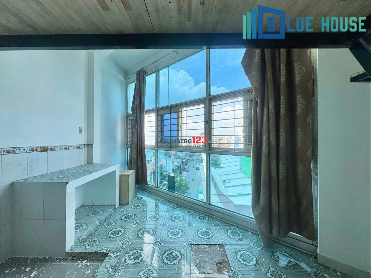 KHAI TRƯƠNG PHÒNG TRỌ SINH VIÊN CÓ SẴN MÁY LẠNH VIEW KÍNH, GÁC RỘNG NGAY CHỢ TÂN HƯƠNG.