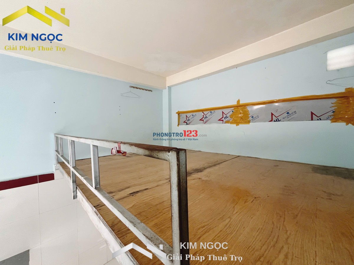 DÃY TRỌ GÁC LỬNG CAO THOÁNG NGAY ĐƯỜNG TRƯỜNG CHINH SÁT BÊN SÂN BAY