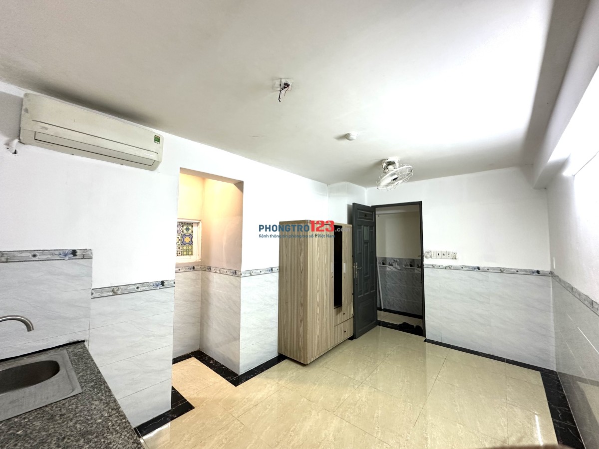 Phòng trọ giá rẻ , ngay chợ thủ đức