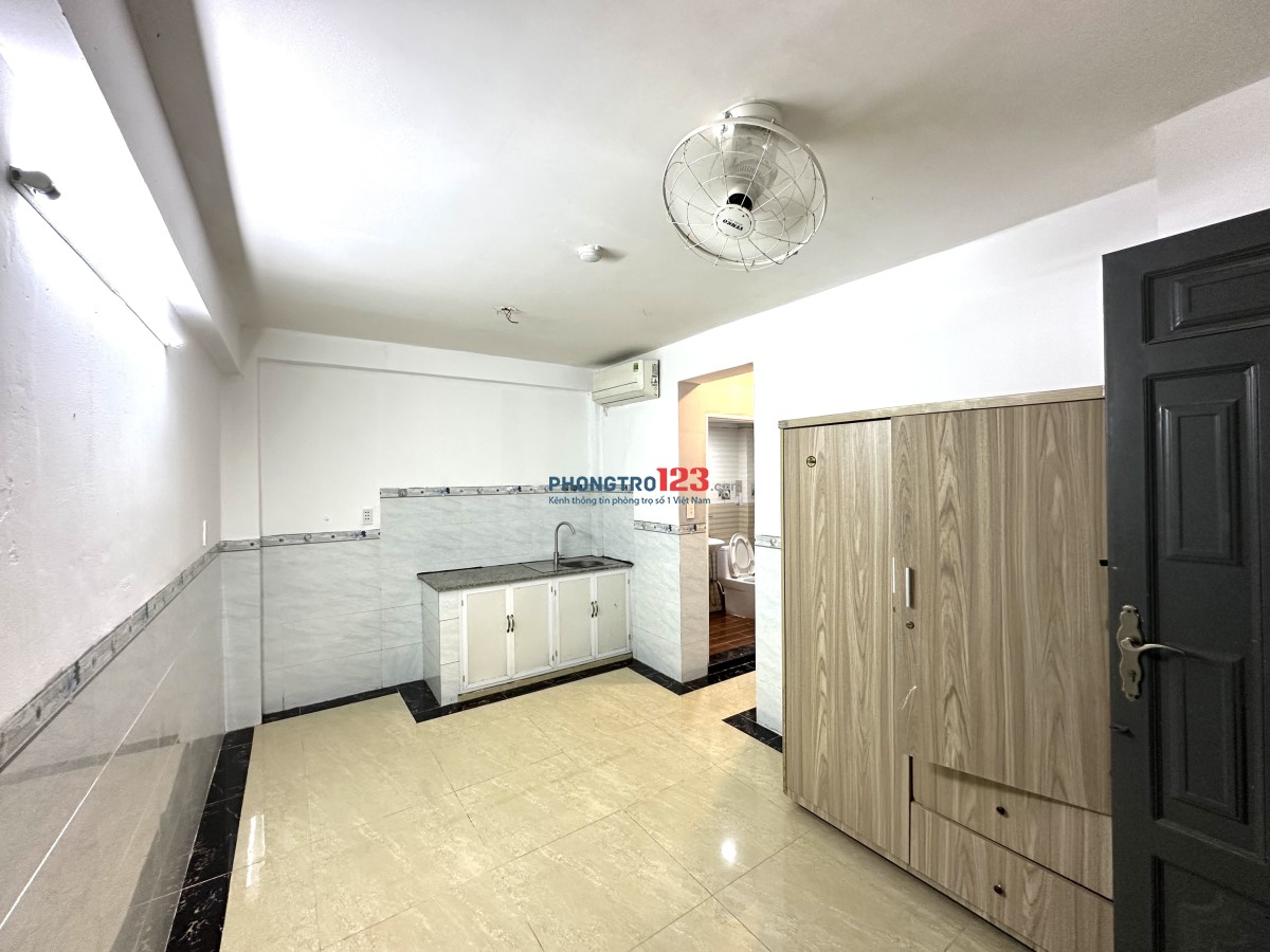 Phòng trọ giá rẻ , ngay chợ thủ đức