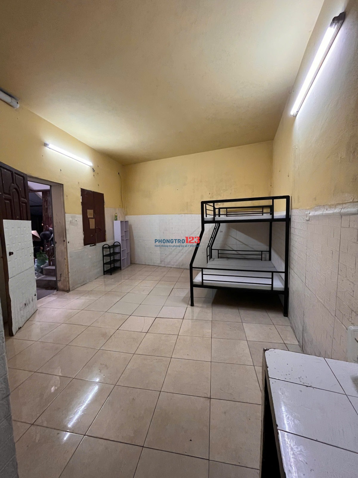 Cho thuê phòng trọ 28m2, khép kín ở Ngõ 121 phố Kim Ngưu, Thanh Lương, Hà Nội