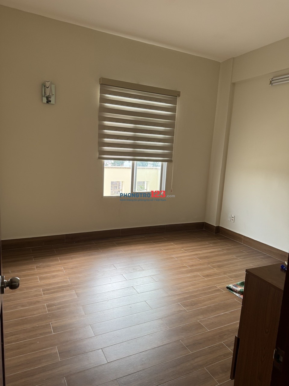 Cho thuê căn hộ 107 m2, chung cư B2 tại 590 Cách Mạng Tháng Tám, P11, quận 3
