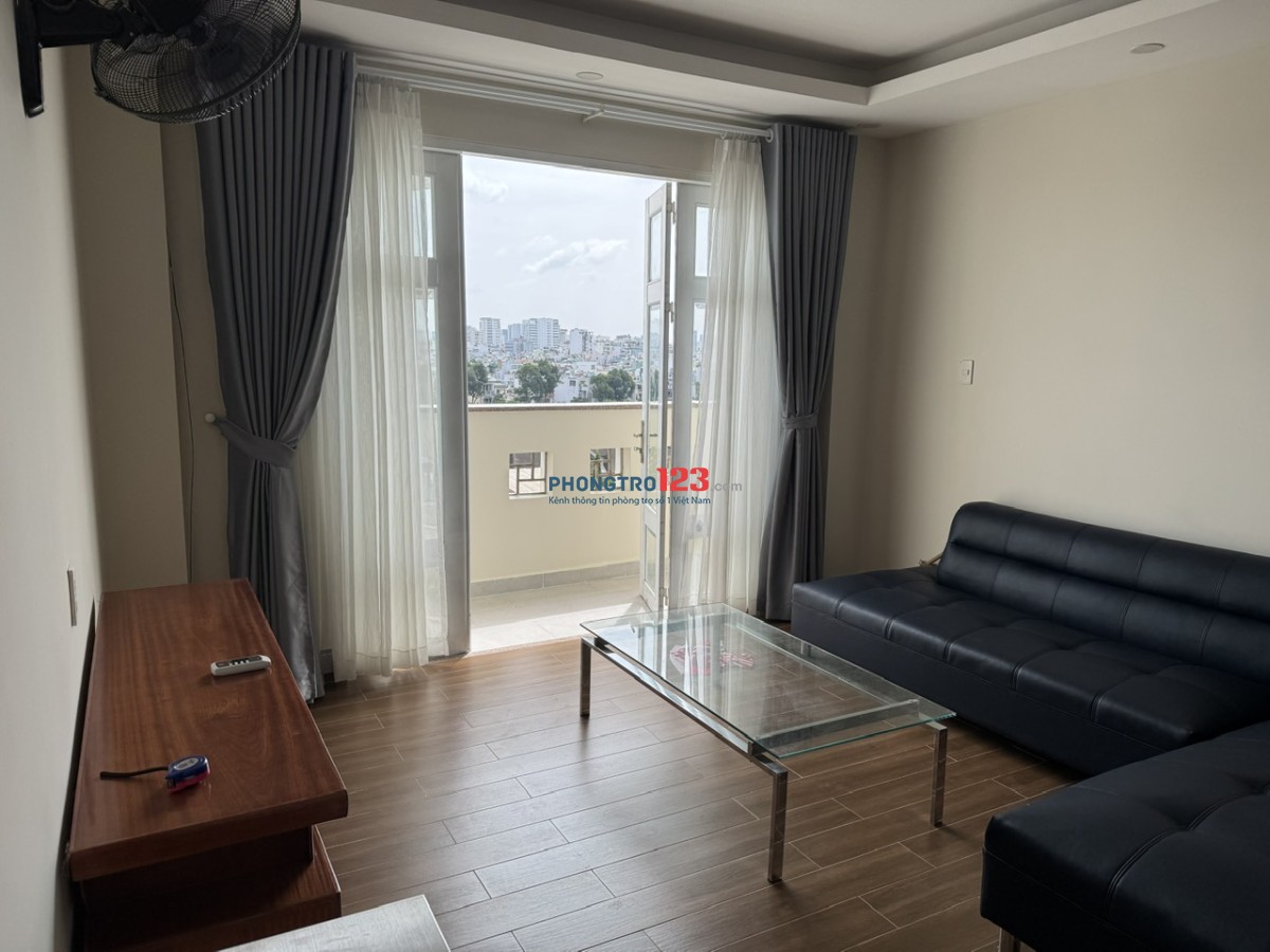 Cho thuê căn hộ 107 m2, chung cư B2 tại 590 Cách Mạng Tháng Tám, P11, quận 3